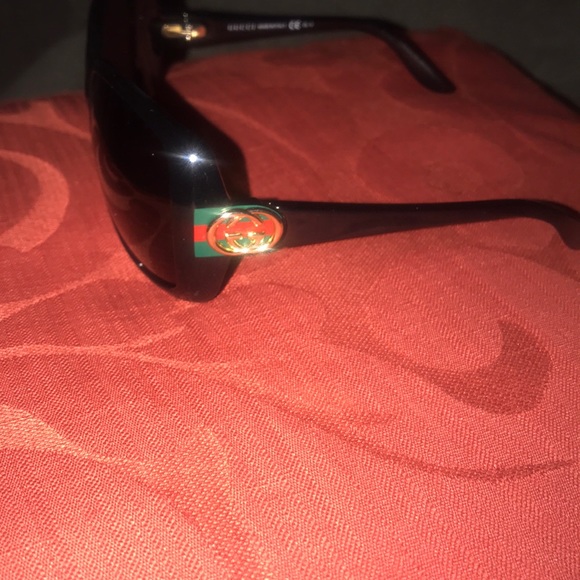 Gucci sunglasses - Picture 4 of 4